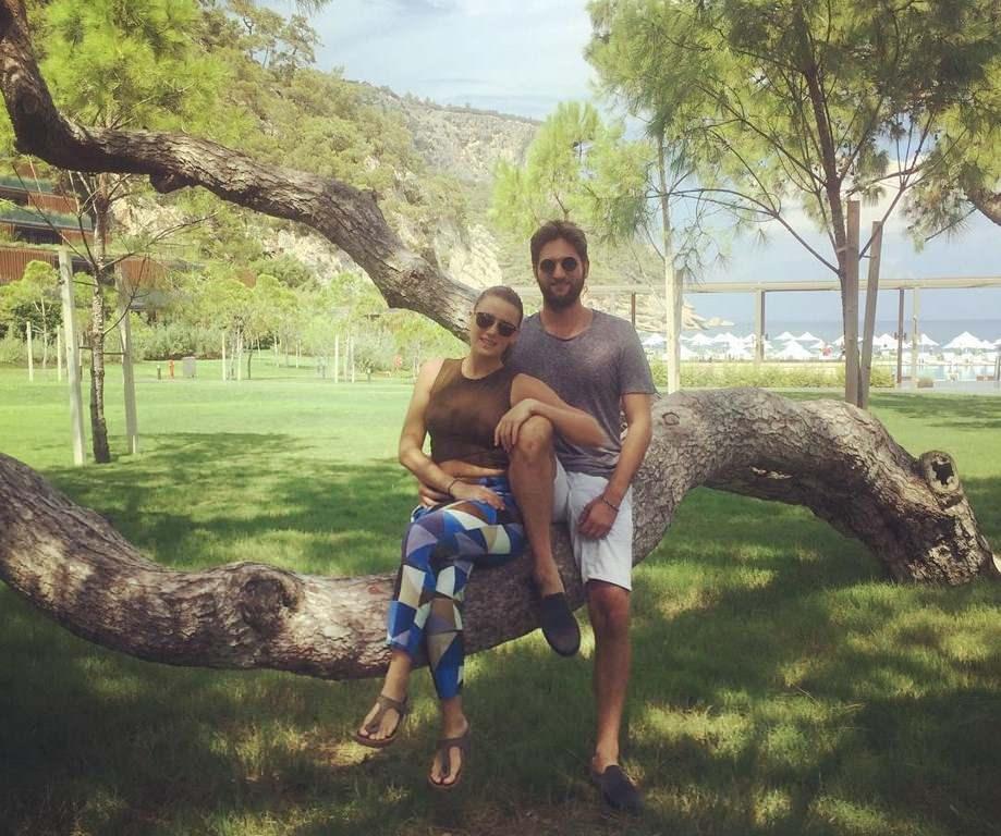 Gizem Karaca ve eşi Kemal Ekmekçi 