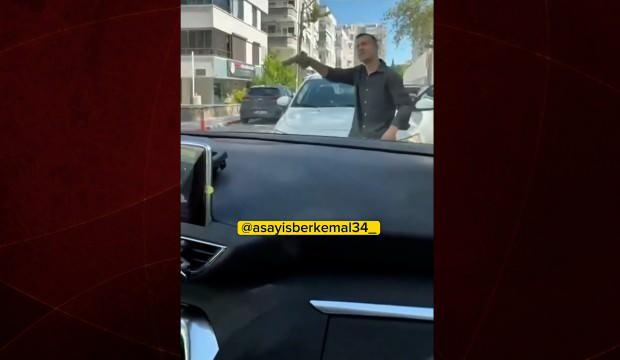 Antalya’da trafikte dehşet: Kadın sürücülere silah çekip tehdit etti
