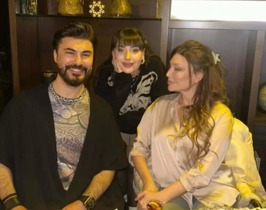 Oktay Ertuğrul Umut Akyürek ve kızları Melek Bal