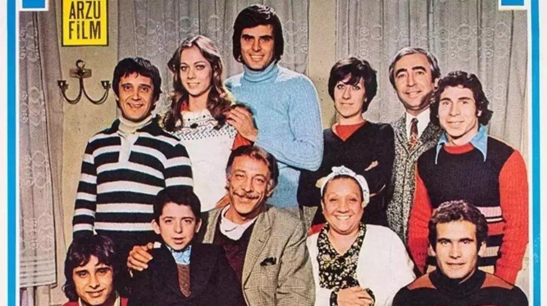Bizim Aile - 1975
