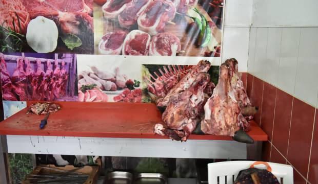 Antalya'da gıda skandalı! Hepsini vatandaşa yedireceklerdi...