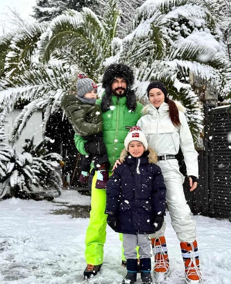 Fahriye Evcen Burak Özçivit ve çocukları