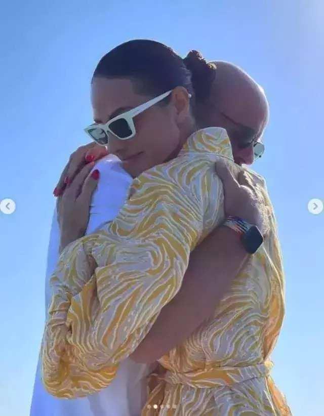 Yasemin Özilhan ve İzzet Özilhan