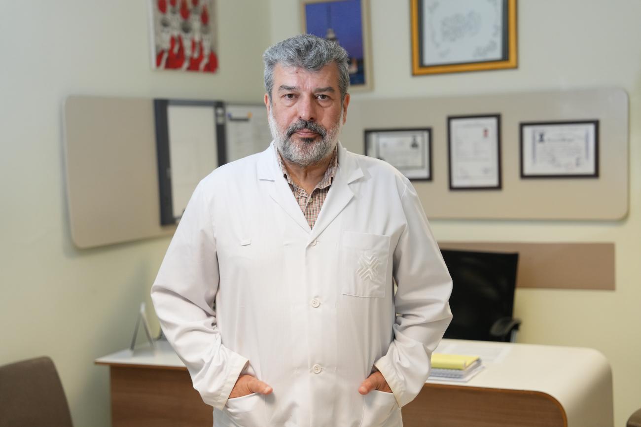 Nöroloji Uzmanı Prof. Dr. Lütfü Hanoğlu