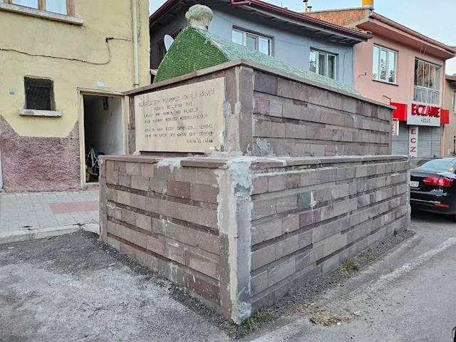 Gülaboğlu Muhammed Askeriye ait Askeri Baba Türbesi