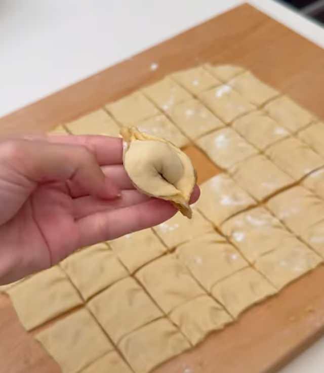 Nohut çıtır mantı yapım aşaması