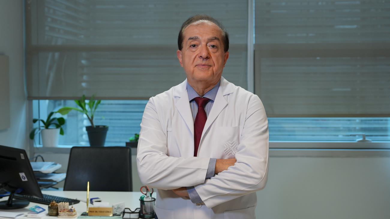  Medipol Mega Üniversite Hastanesi Gastroenteroloji Uzmanı Prof. Dr. Vedat Göral