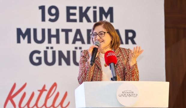Başkan Şahin'den muhtarlara konut müjdesi