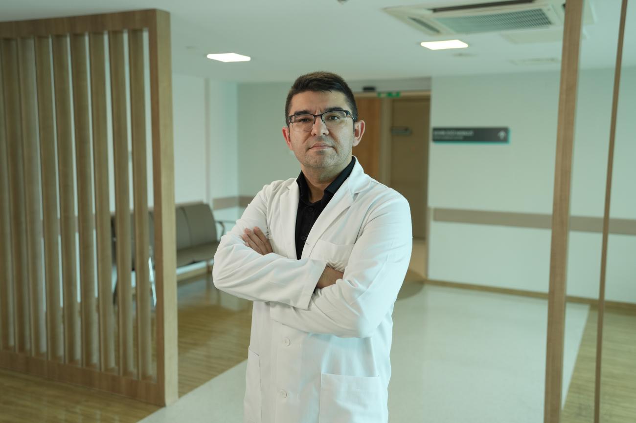 Nöroloji Uzmanı Dr. Öğr. Üyesi Elmir Khanmammadov