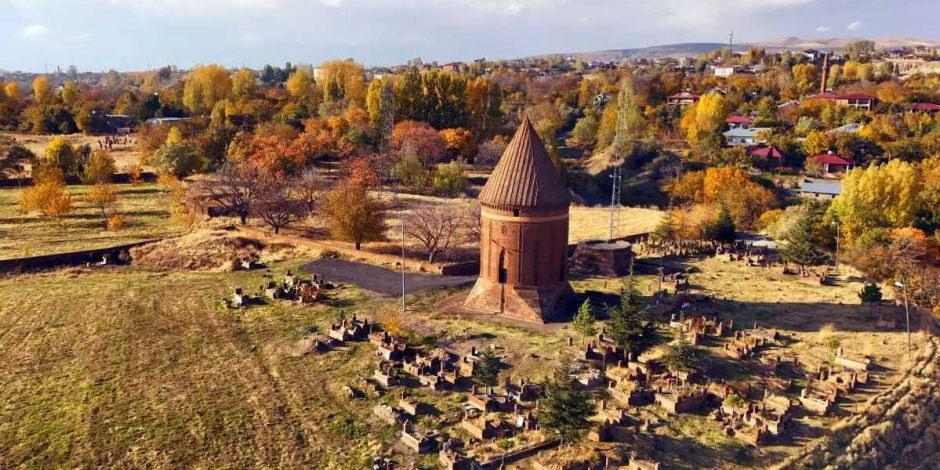 ‘Sakin şehir’ Ahlat’tan sonbahar resitali