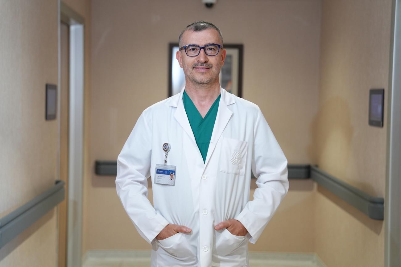 Genel Cerrahi Uzmanı Doç. Dr. Yaşar Özdenkaya