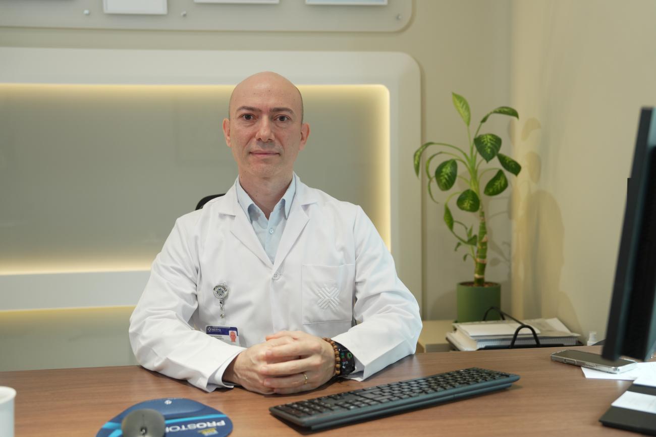 Medipol Acıbadem Bölge Hastanesi Üroloji Uzmanı Doç. Dr. Cevper Ersöz