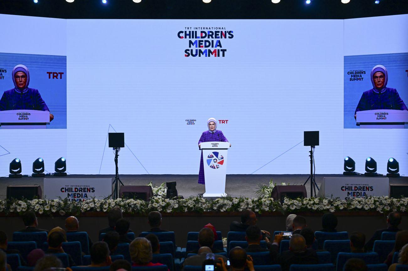 Emine Erdoğan, TRT Uluslararası Çocuk Medyası Zirvesi’ne katıldı!