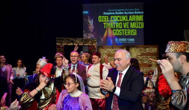 Fatih'te anlamlı etkinlik: Özel bireyler topluma kazandırılıyor 