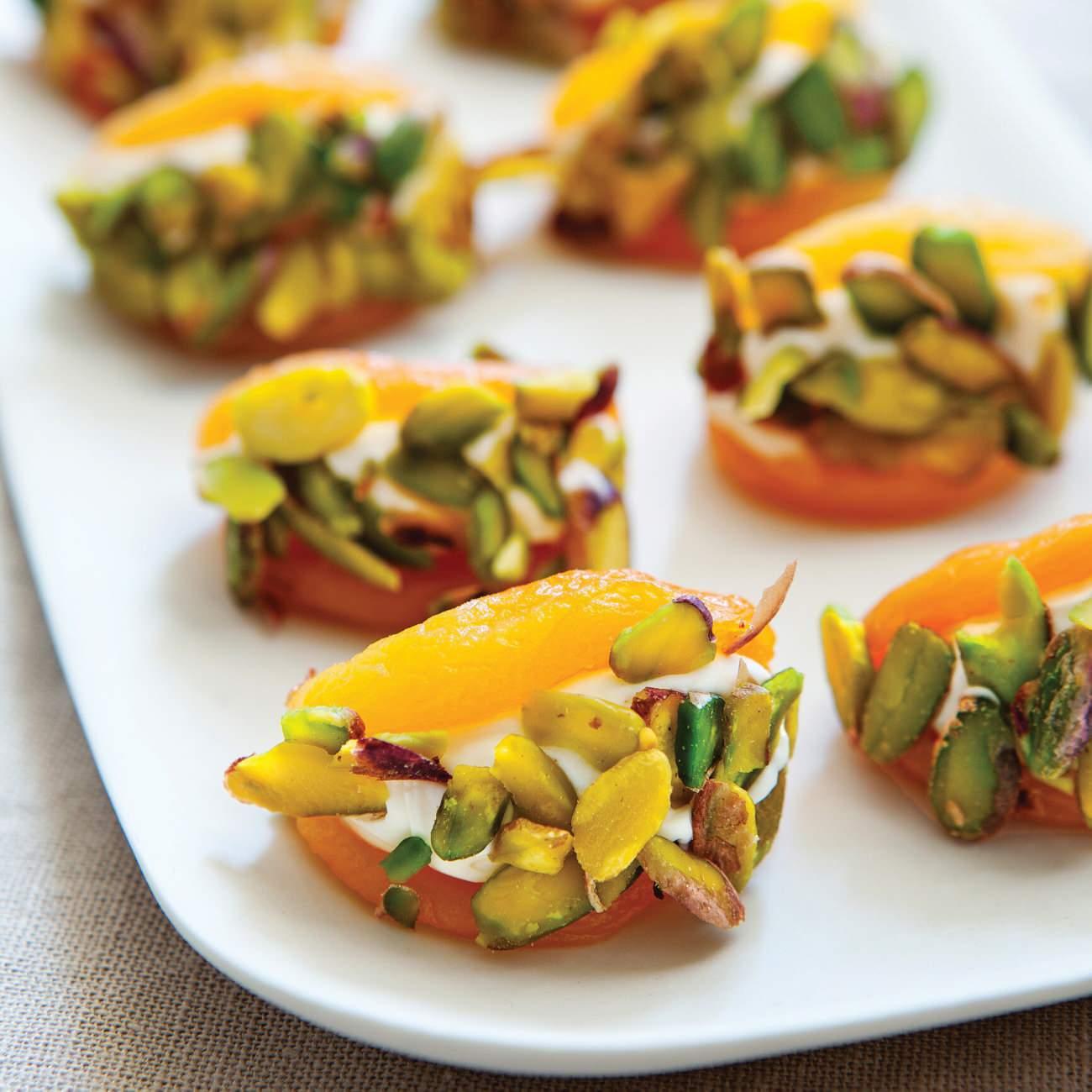 Kaymaklı kayısı tatlısı