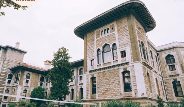 Lisede taciz iddiaları! Okul m&uuml;d&uuml;r&uuml; a&ccedil;ığa alındı