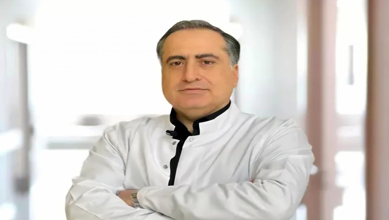 İstanbul Aydın Üniversitesi Tıp Fakültesi Hastanesi Çocuk Sağlığı ve Hastalıkları Uzmanı Dr. Barış Yazar