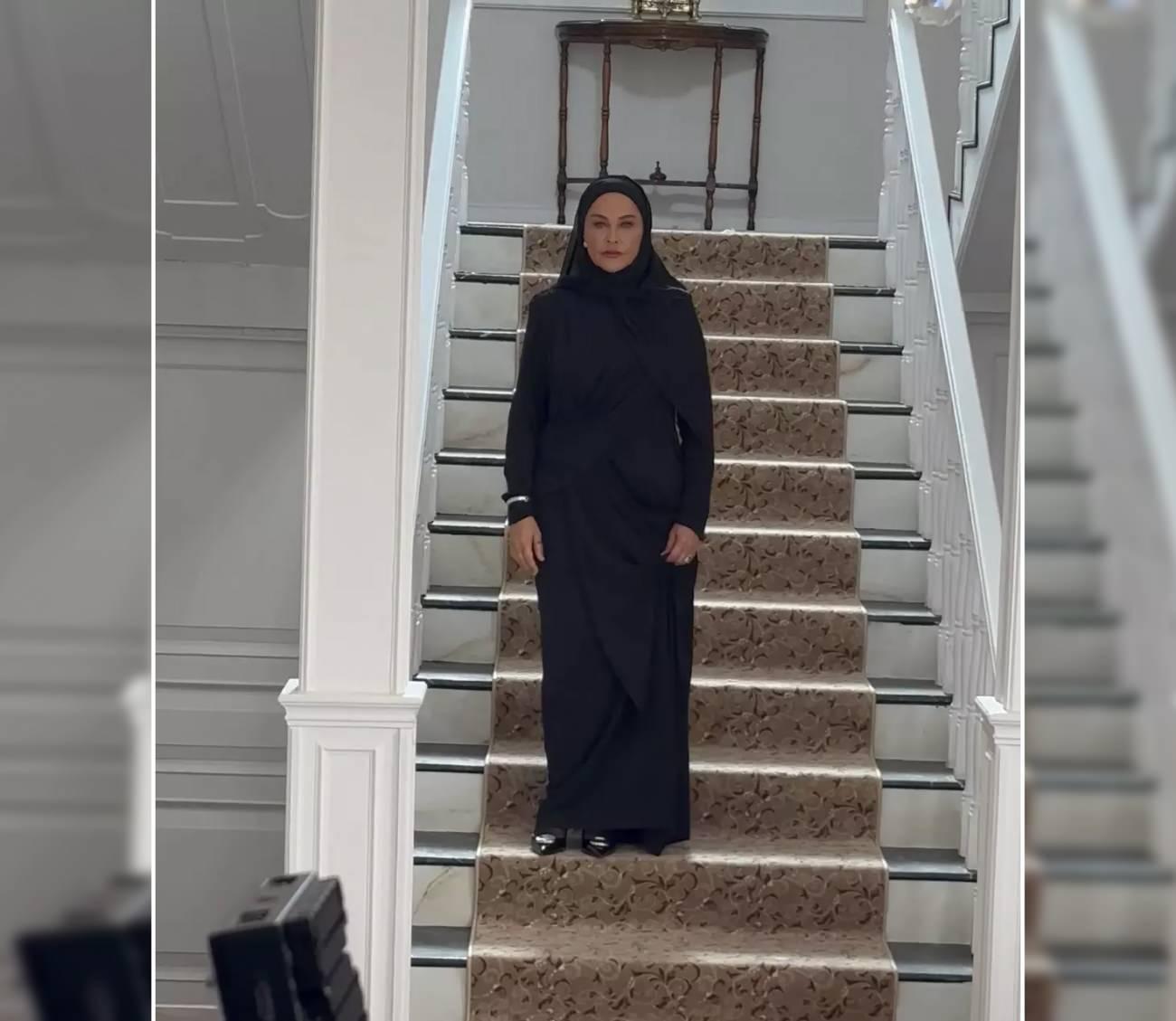 Hülya Avşarın yeni dizisinden bir kare