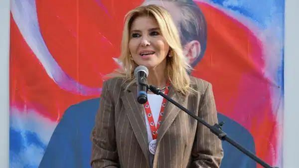 Gülben Ergen, açılış konuşmasında