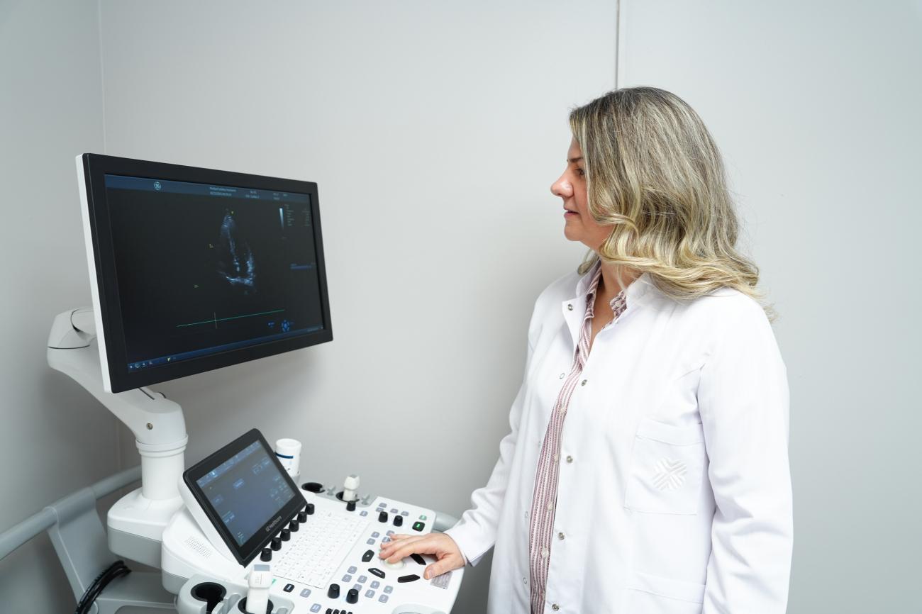  Kardiyoloji Uzmanı Dr. Öğr. Üyesi Hanife Memet Genç