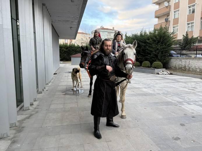 Melikşah Özen ve İlknur Bakay