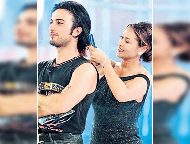 Hülya Avşar ve Tarkanın geçmişteki dostluklarından bir kare