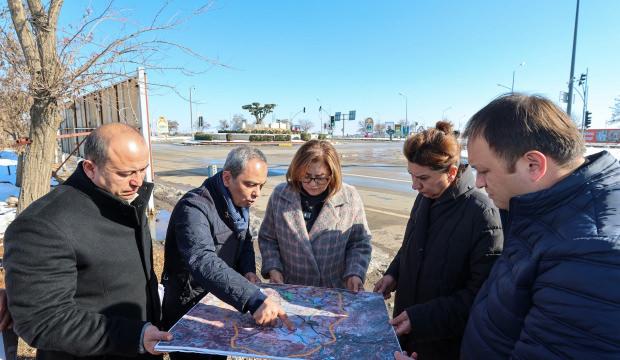 Başkan Şahin m&uuml;jdeyi verdi: Havalimanına ulaşım 6 dakikaya d&uuml;ş&uuml;yor