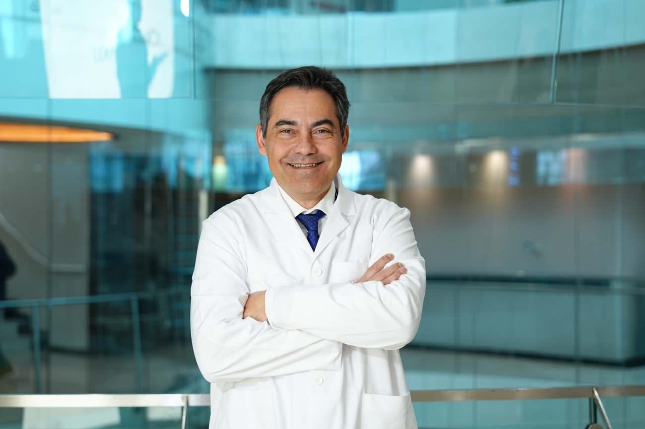 Organ Nakli Uzmanı Prof. Dr. Remzi Emiroğlu