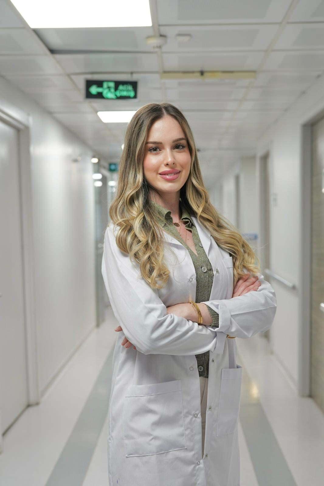 Diyetisyen Dr. Yaren Hocaoğlu