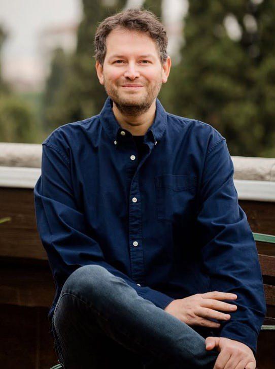 Kavak Yelleri senaristi Yiğit Güralp