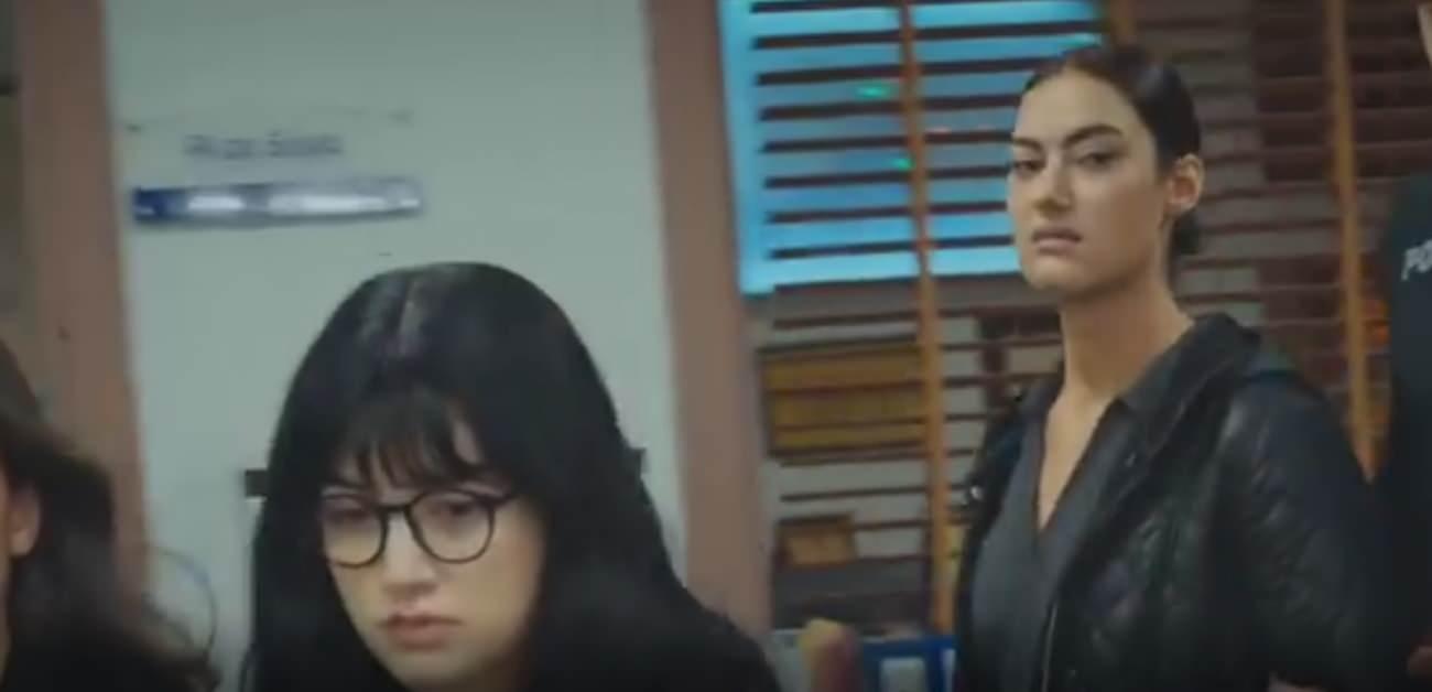 Arka sokaklar sahnesi