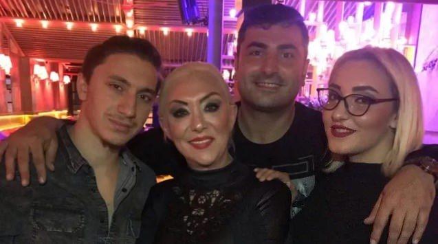 Tuğyan Ülkem Gülter, Güllü ve ailesi