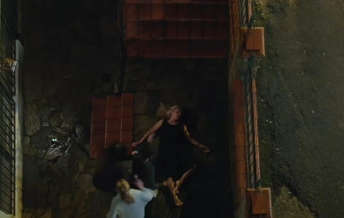 Arka sokaklar sahnesi