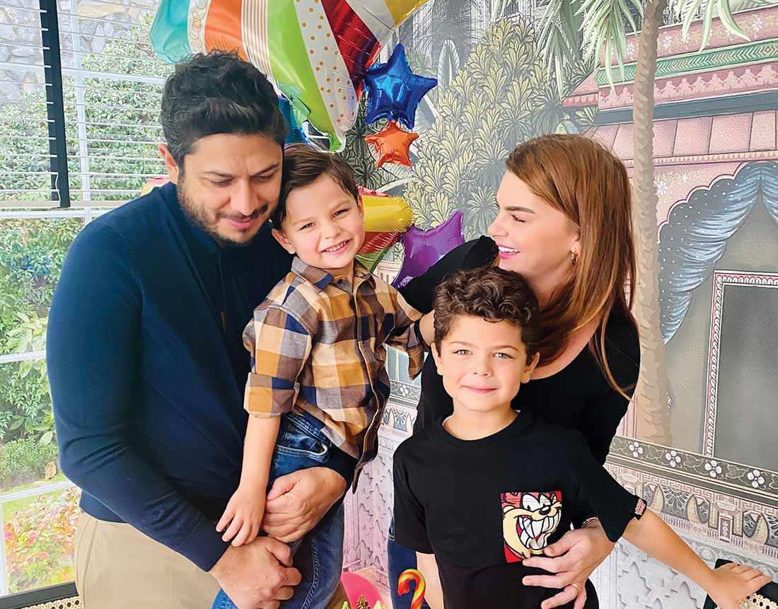 Pelin Karahan, eşi ve oğulları