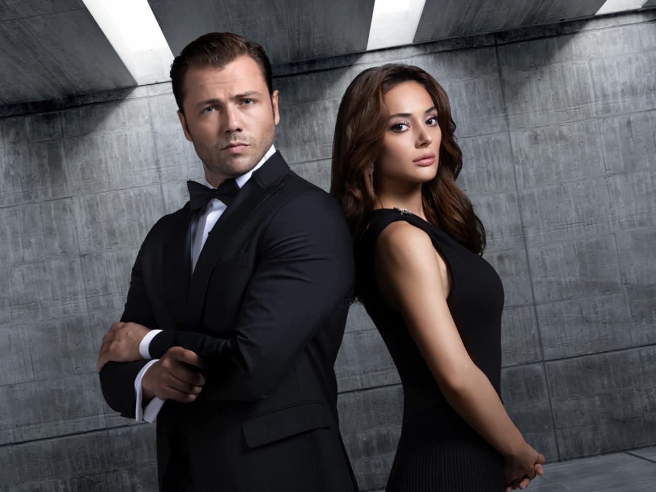 Teşkilat dizi oyuncuları Rabia Soytürk ve Tolga Sarıtaş