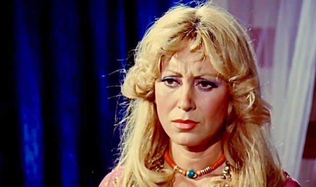 Aynur Aydan gençliği