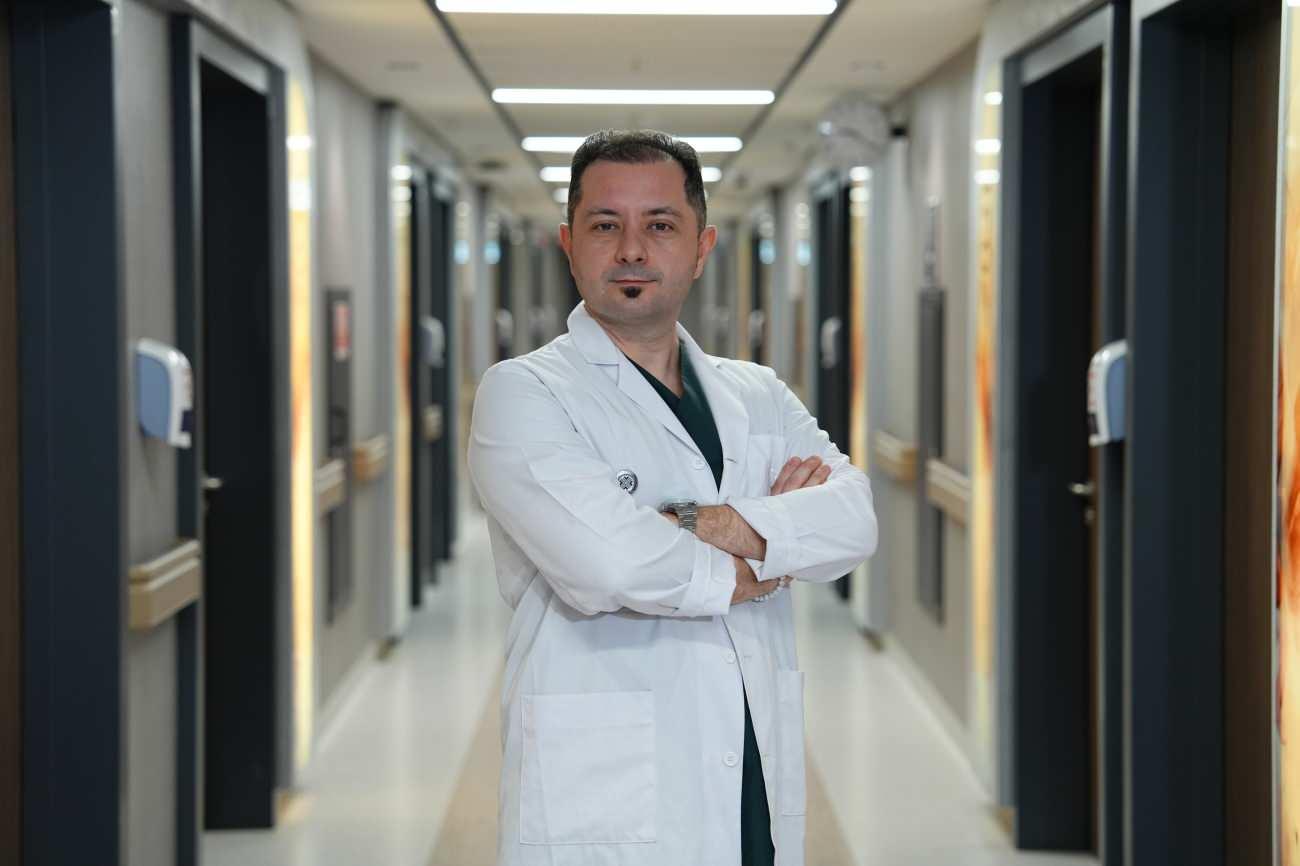 Uzm. Dr. İsmet Üstün