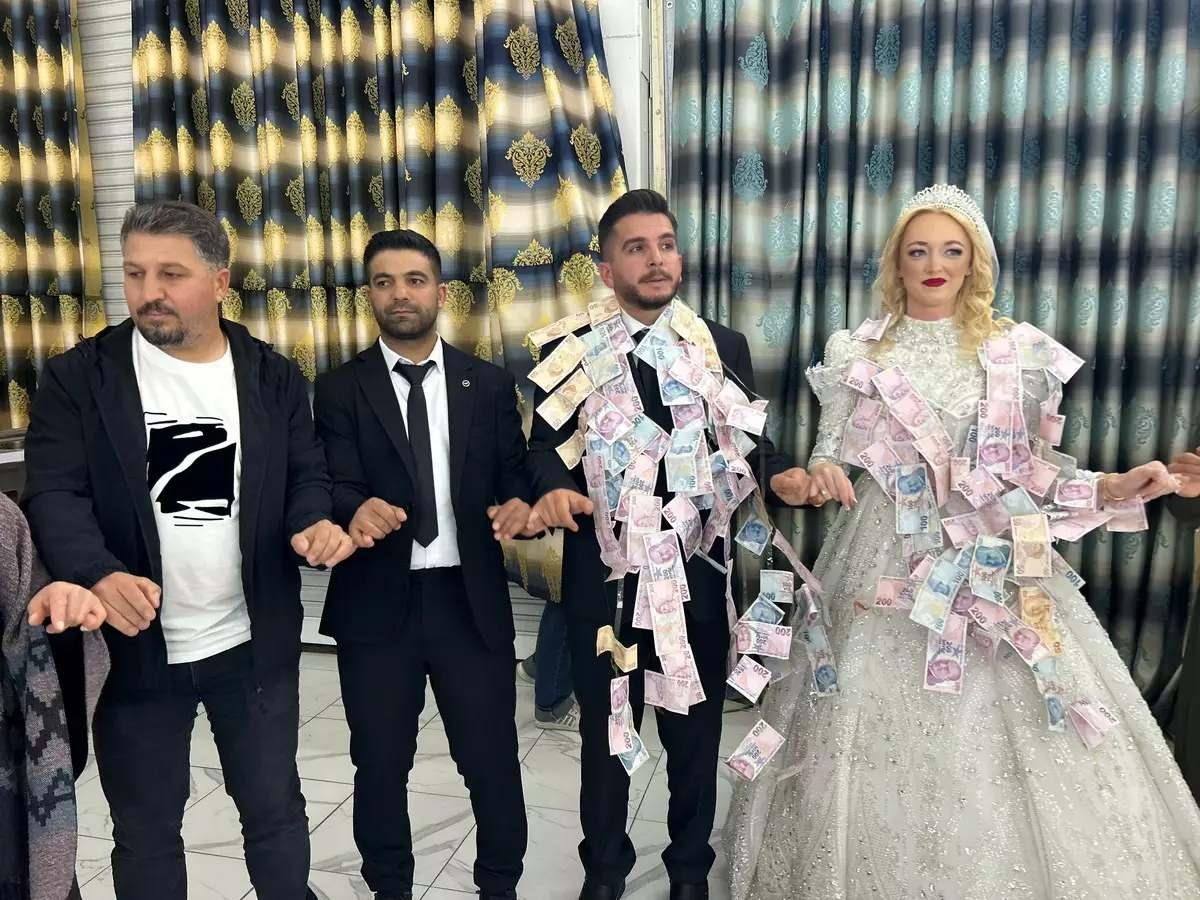 İskoçyalı gelin Vanlı Musa Aslan ile evlendi