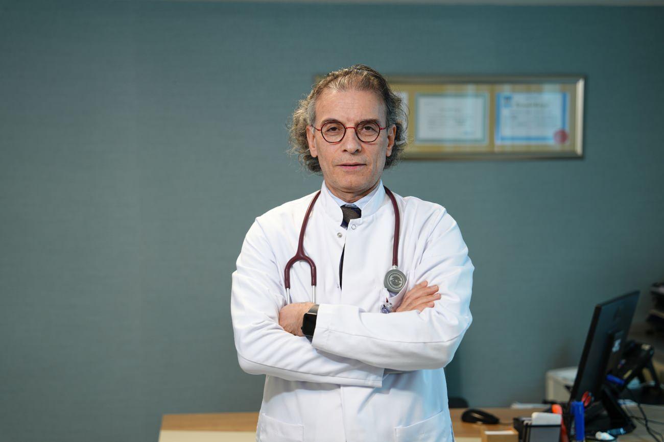  Medipol Üniversitesi Çamlıca Hastanesi Kardiyoloji Uzmanı Prof. Dr. Yüksel Doğan