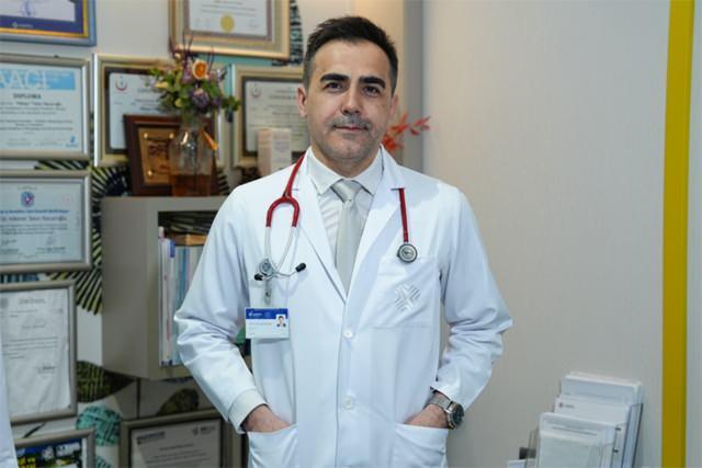 Çocuk İmmünoloji ve Alerji Hastalıkları Uzmanı Prof. Dr. Hikmet Tekin Nacaroğlu 