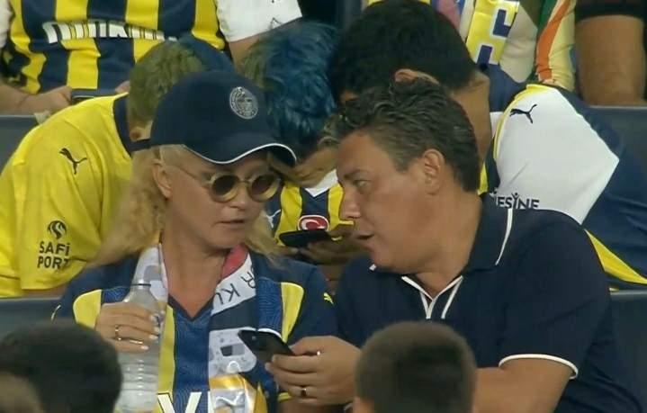 Müge Anlı ve eşi Fenerbahçe maçında