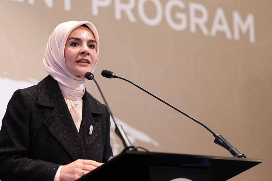 Bakan Mahinur Özdemir Göktaş