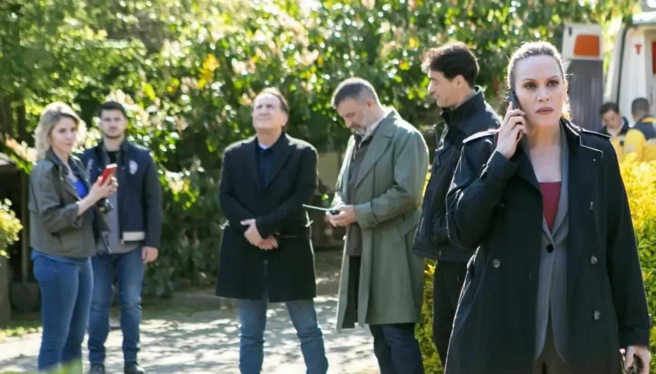 Arka Sokaklar dizisinden bir kare