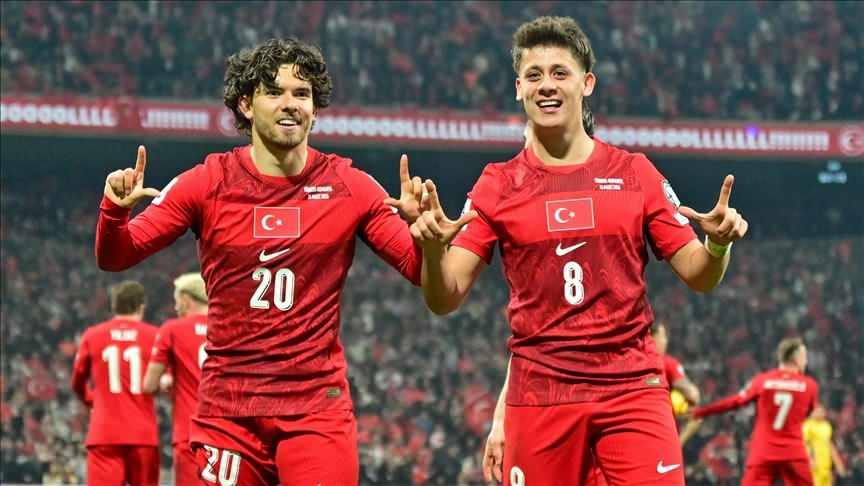 Arda Güler ve Ferdi Kadıoğlu