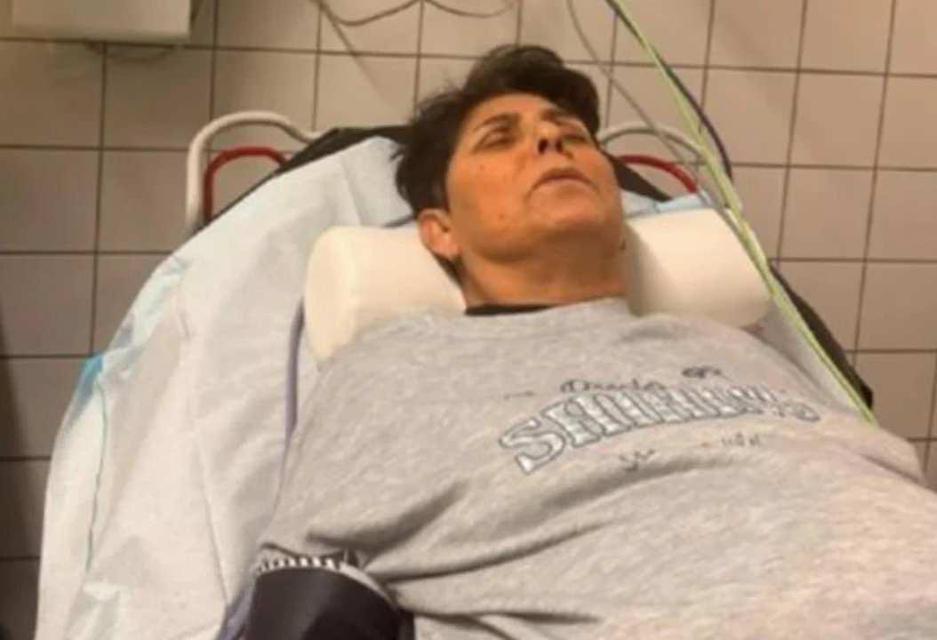 Cansever hastane odasında