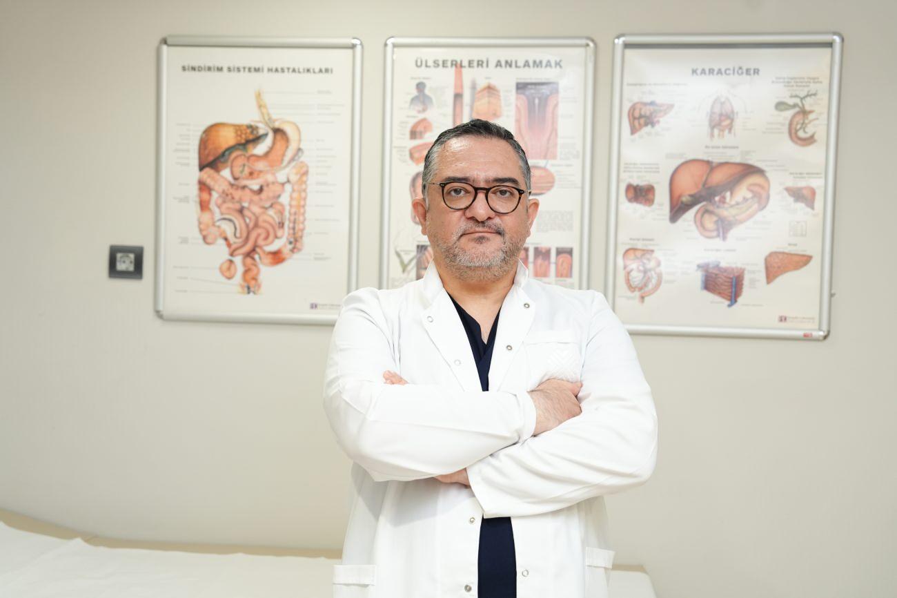 Gastroenteroloji Uzmanı Prof. Dr. Murat Sarıkaya