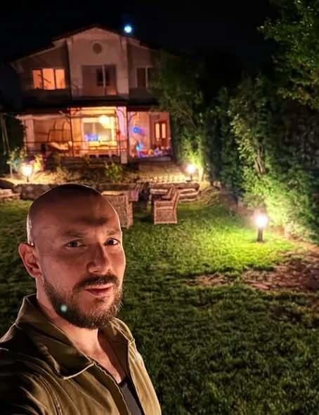 Cem Özkök köy evi