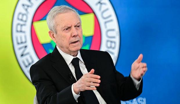 Aziz Yıldırım devreye girdi iş bitti! Fenerbah&ccedil;e d&uuml;nya yıldızı golc&uuml;yle anlaştı