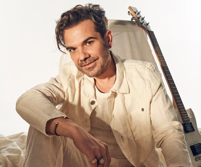 Kenan Doğulu