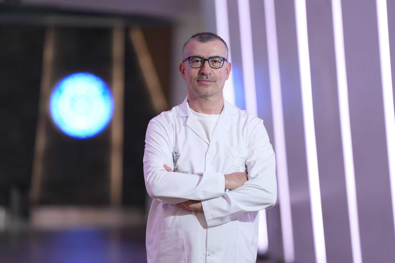 Genel Cerrahi ve Organ Nakli Uzmanı Prof. Dr. Yaşar Özdenkaya